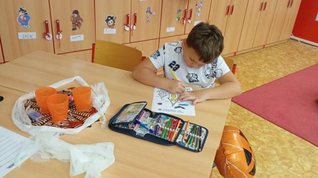 2.DEN - ZABRÁNI DO PRÁCE A ÚKOLŮ